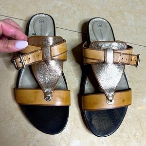 Giani Bernini Mercede Gld 6 M-NEW(Heel needs fixing)